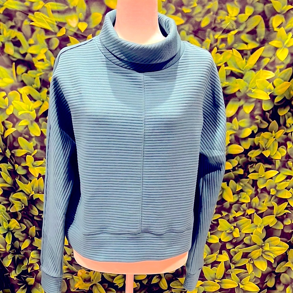 TEAL BLUE ZELLA PULLOVER